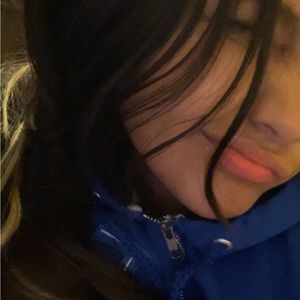 Meet your Posher, Veronica